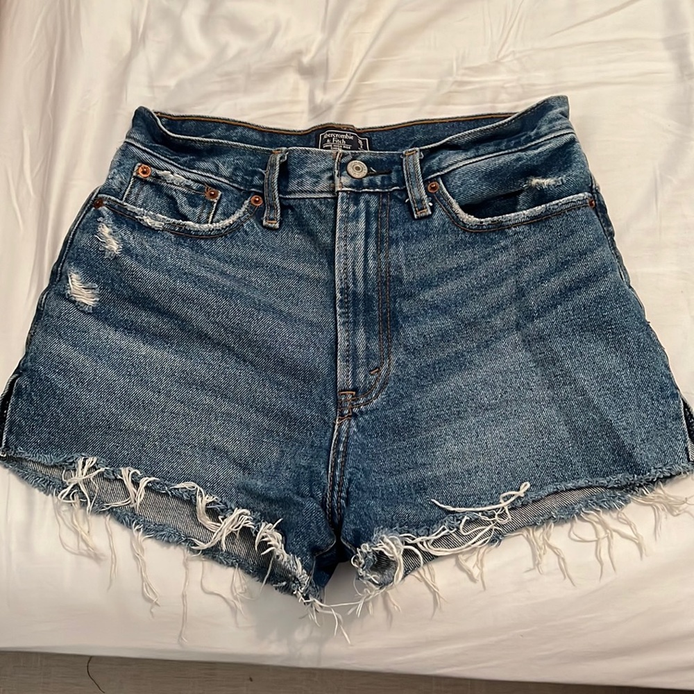 Abercrombie High Rise Jean Short